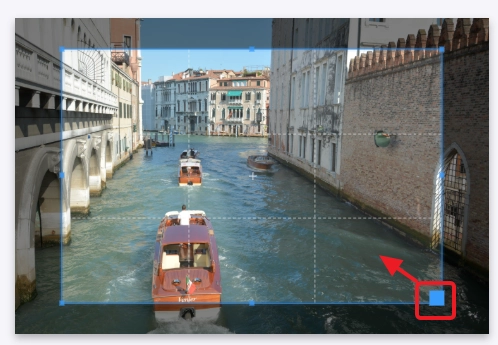 riquadro di ritaglio con 8 maniglie trascinabili